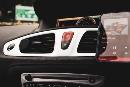 UGREEN Support Téléphone Voiture Magnétique MagSafe : test e