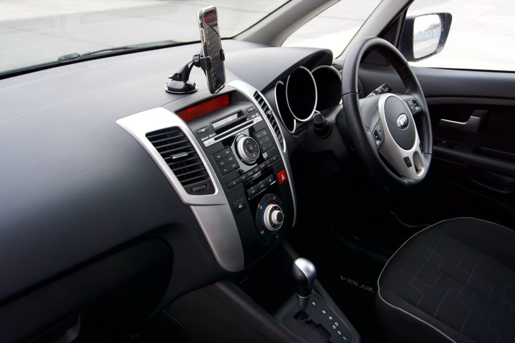 UGREEN Support Téléphone Voiture Magnétique MagSafe : test et avis complet