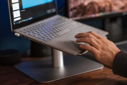 Meilleur support PC portable 2026 : guide d'achat ergonomique
