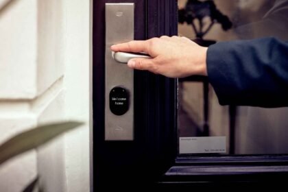 Meilleure serrure connectée 2026 : guide d'achat sécurité
