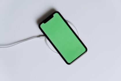 Meilleur chargeur à induction 2026 : guide d'achat sans fil