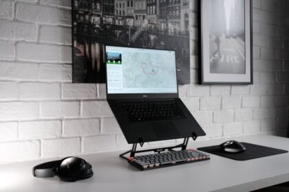 Comment refroidir son PC portable : le support ventilé indispensable