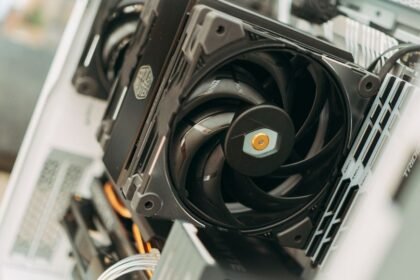 Comment refroidir son PC fixe : les ventilateurs de boîtier