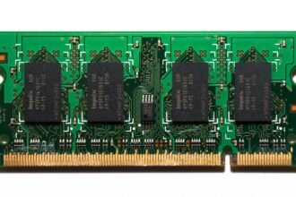 Comment booster son PC : ajouter de la RAM pour tout accélérer
