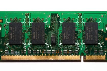 Comment booster son PC : ajouter de la RAM pour tout accélérer